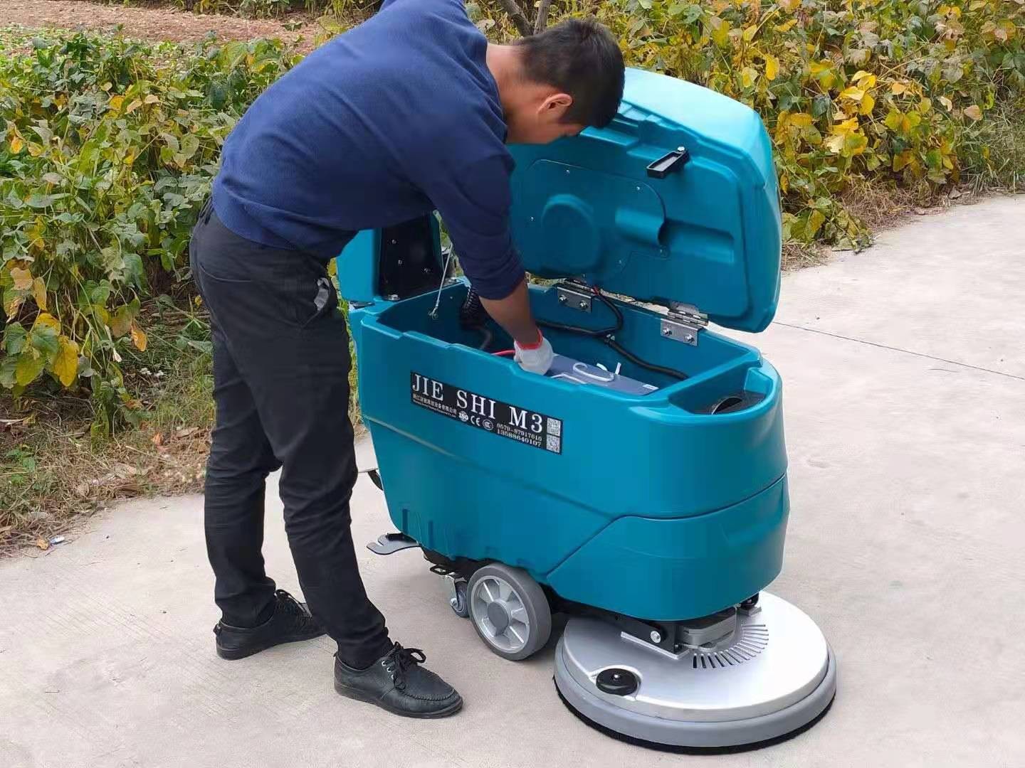 M3手推式电瓶国产区人妖精品人妖精品视频_手推式洗地吸干机